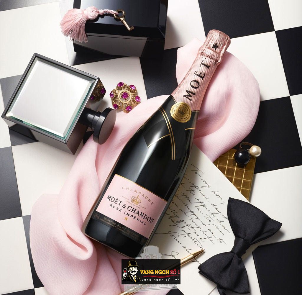 MOET-ROSE-IMPERIAL
