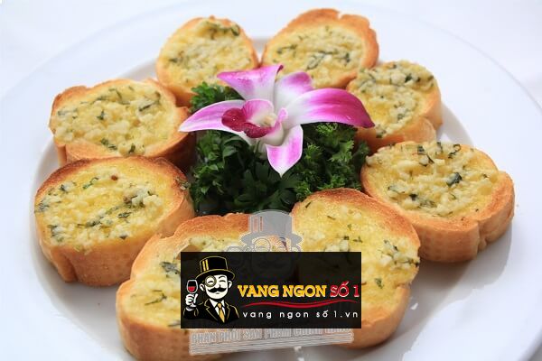 Kết quả hình ảnh cho bánh mì nướng bơ tỏi