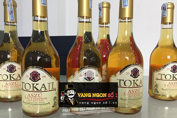 Rượu vang Tokaji Aszu 3 Puttonyos Leonis Selection
