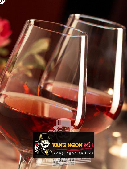 Vang Pháp Chic St Tropez Rose 750/1.5L