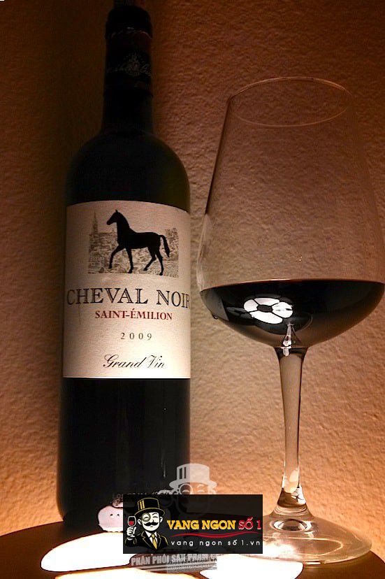 Vang Pháp Cheval Noir Grand Vin Saint Emilion 1.5L