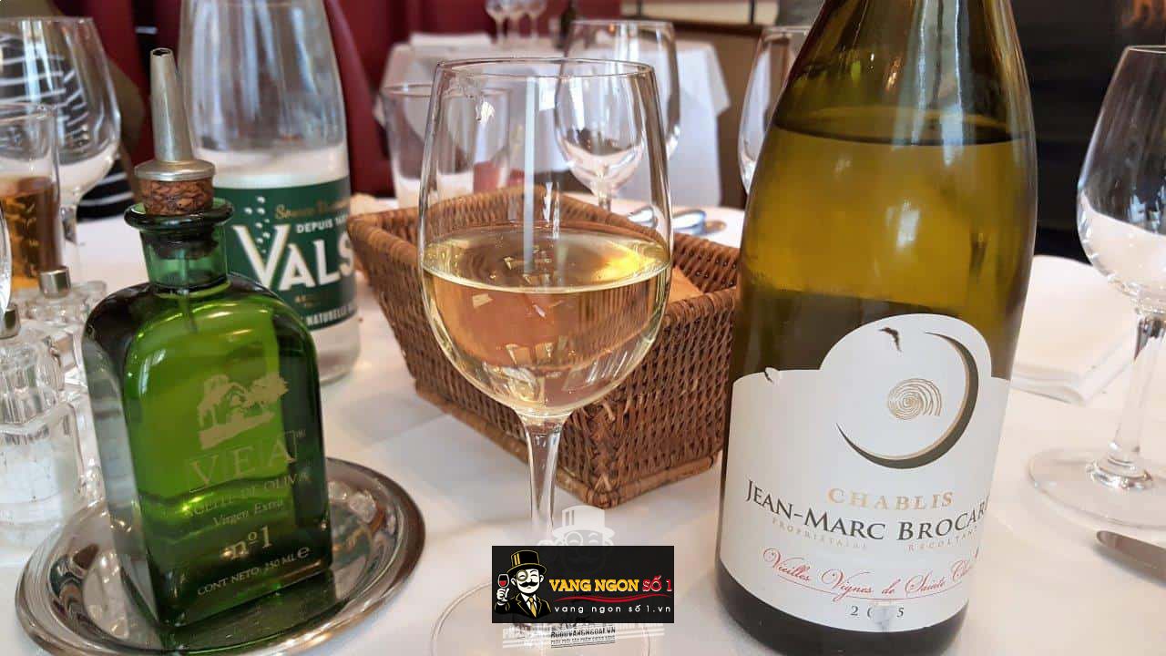 Rượu vang Jean Marc Brocard Chablis Vieille Vignes - Saint Claire