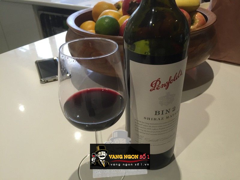 Kết quả hình ảnh cho PENFOLDS BIN 2 mataro shiraz