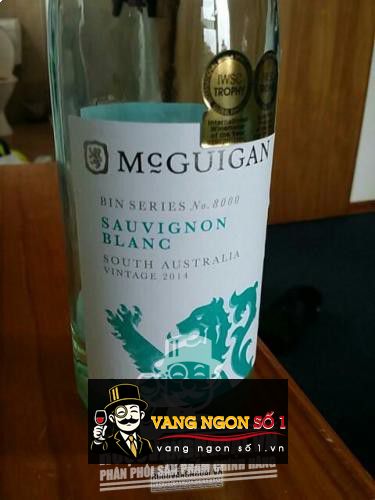Vang Úc McGuigan Bin 8000 Sauvignon Blanc