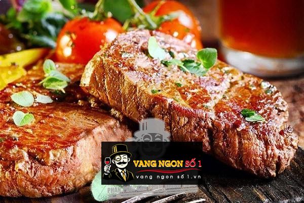Kết quả hình ảnh cho bít tết bò ngon với rượu vang