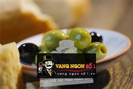 Kết quả hình ảnh cho oliu đen