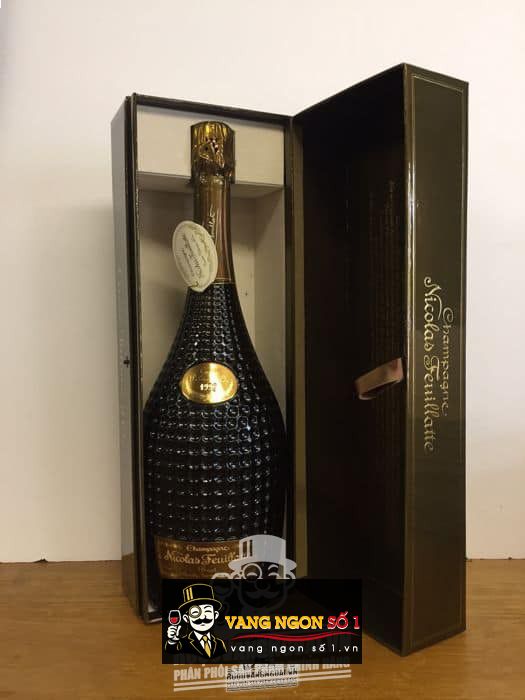 Rượu sâm banh Nicolas Feuillatte Palmers dOR