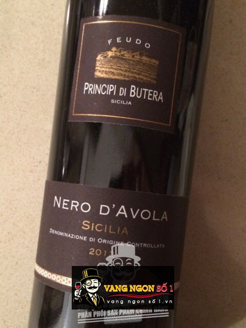 Vang Ý Principi di Butera Nero d