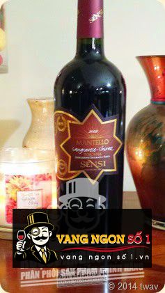 Rượu vang Mantello Sangiovese Shiraz Toscana Sensi