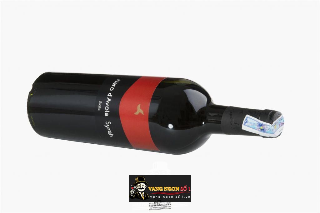 Vang Ý Nero d’Avola Syrah 2011
