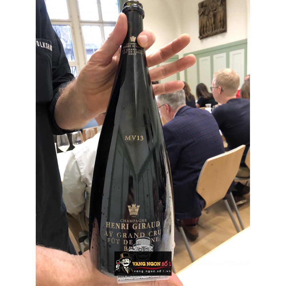 Mua ruou champagne henry giraud aÿ grand cru mv giá rẻ tại Sài Gòn