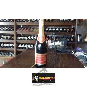 Sâm banh Nga 9 đồng tiền đỏ