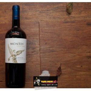 Vang Chile Montes Classic Series Merlot bn1