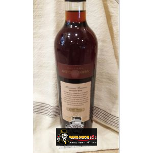 Rượu vang Yalumba Antique Tawny bn1