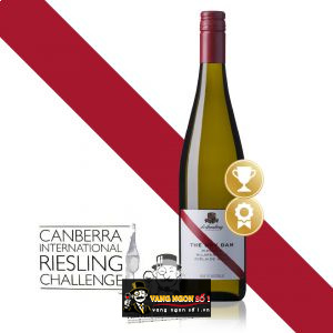 Rượu vang The Dry Dam Riesling DArenberg bn3
