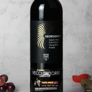 Vang Ý Vecchia Torre Negroamaro bn3