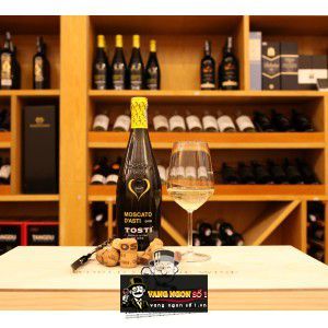 Rượu vang ngọt Ý MOSCATO DASTI TOSTI DOCG bn2