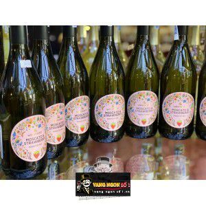 Vang Ý Moscato Strawberry Miravento uống ngon bn2