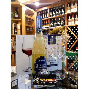 Rượu Vang trắng CAMUNARI uống ngon bn1