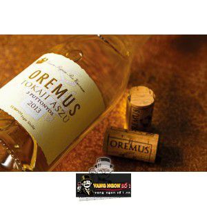 Rượu Vang Oremus Tokaj Aszu Puttonyos 50Cl cao cấp bn1