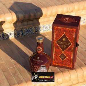 Rượu Chivas 29 Pedro Ximenez Sherry Cask cao cấp bn1