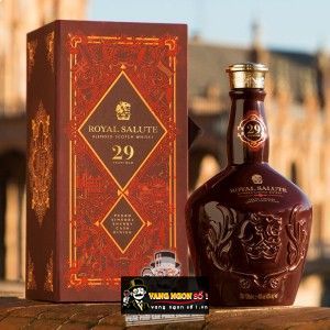 Rượu Chivas 29 Pedro Ximenez Sherry Cask cao cấp