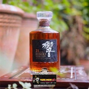 Rượu Hibiki 21 Năm cao cấp bn3