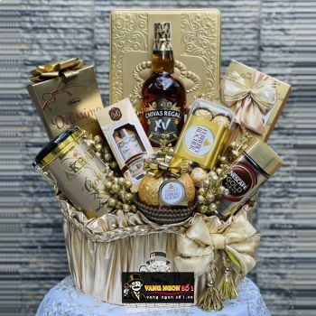 Giỏ Quà Rượu Chivas Regal 15