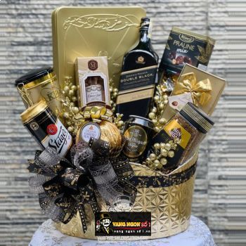 Giỏ Quà Tết Rượu Johnnie Walker Double Black đẳng cấp quà biếu