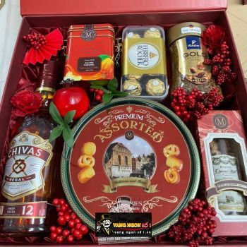 Hộp Quà Tết Rượu Chivas Regal 12 Quà biếu đẳng cấp sang trọng bn1