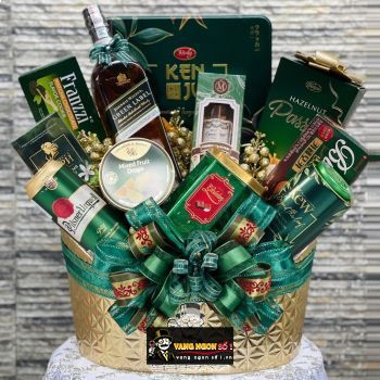 Mua Giỏ Quà Rượu Johnnie Walker Green Label giá rẻ
