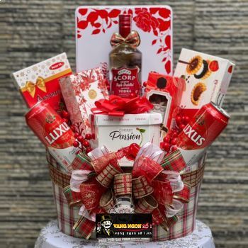 Mua Giỏ Quà Tết Rượu Vodka Scorp ở đâu giá rẻ nhất